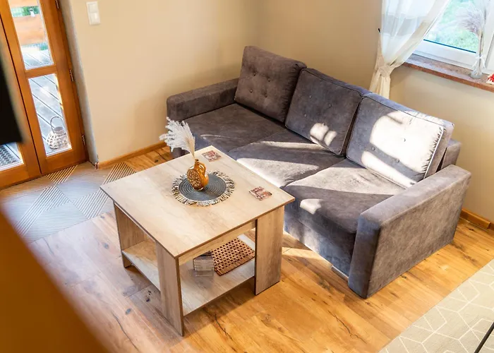 U Basi تشورشتن